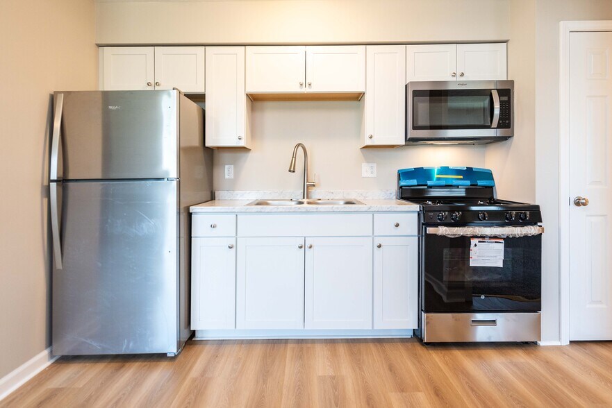 More Photos Of 839 34th St NW, Canton Apartments For Sale