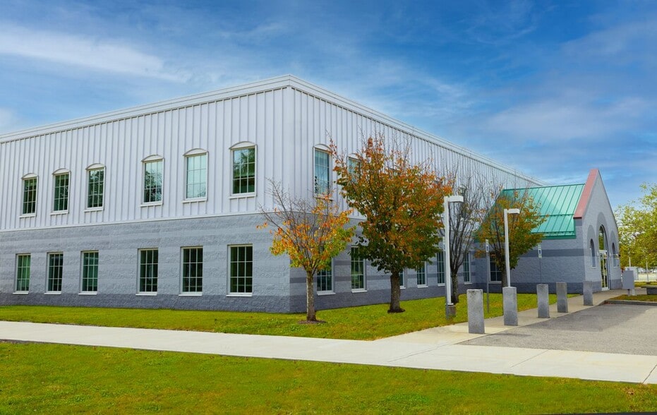 Primary Photo Of 111 New Hampshire Ave, Portsmouth Light Distribution For Lease