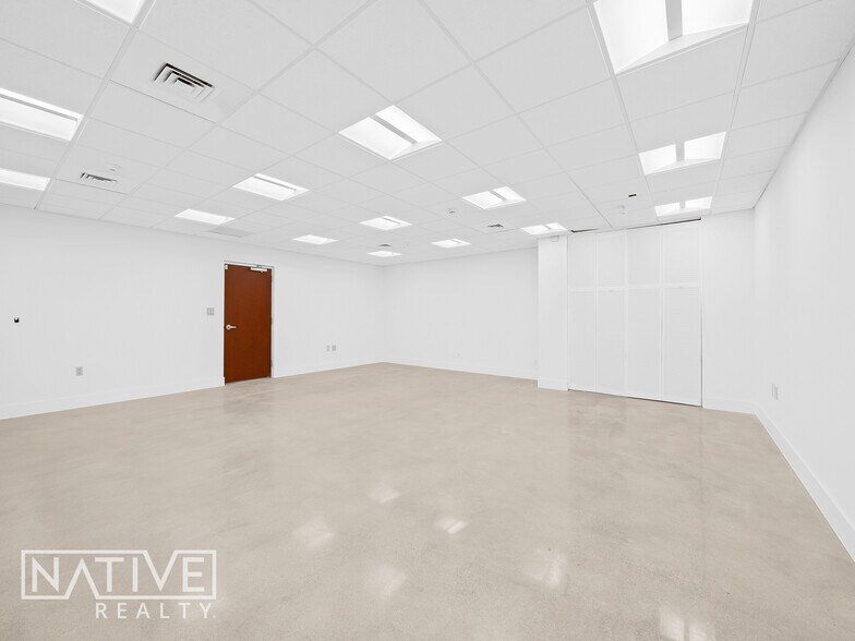 More Photos Of 707 NE 3rd Ave, Fort Lauderdale Loft Creative Space For Lease