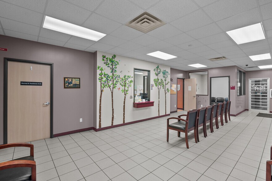 More Photos Of 3115 College Park Dr, Conroe Medical For Sale