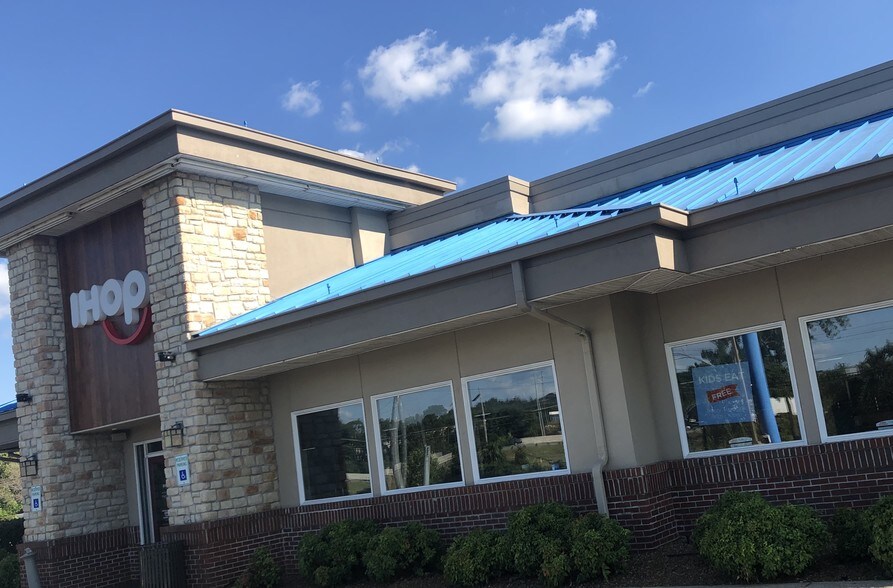 More Photos Of 5420 Target Dr, Antioch Restaurant For Sale