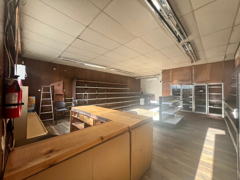 More Photos Of 176 Main St, Monroe Freestanding For Sale