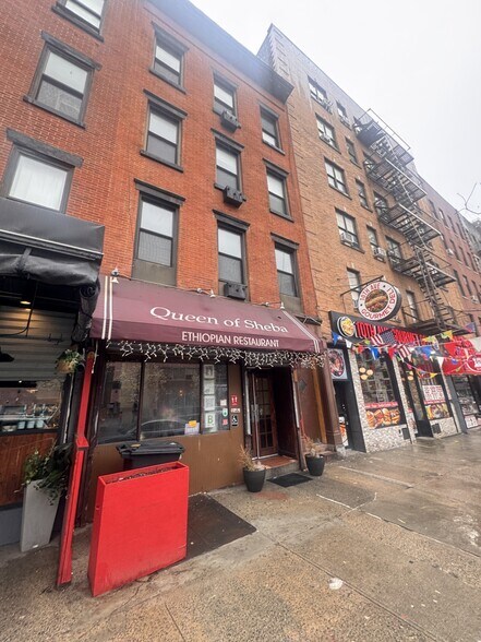 More Photos Of 650 Tenth Ave, New York Apartments For Lease