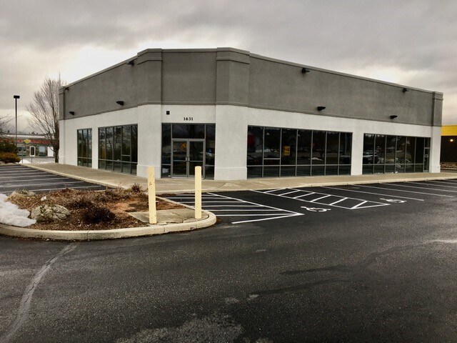 More Photos Of 1631 E Seltice Way, Post Falls Freestanding For Lease