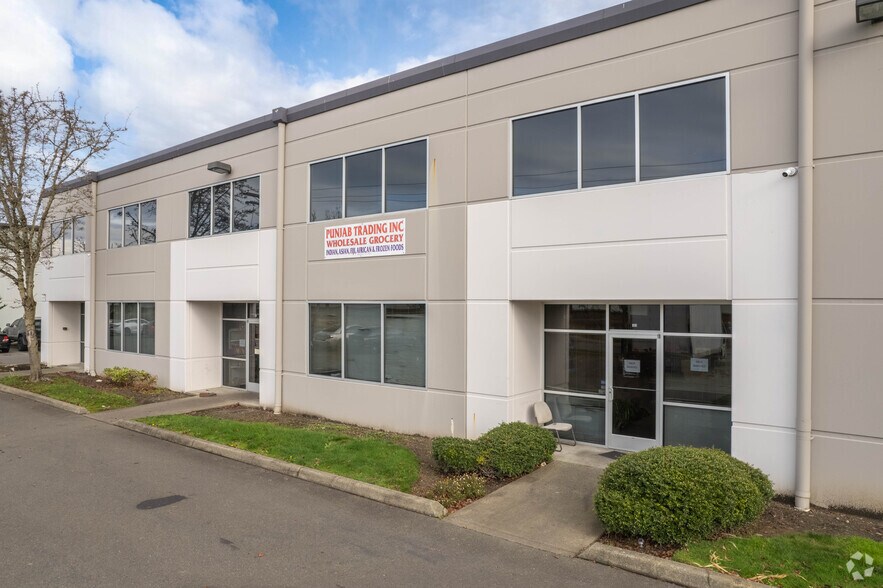 Primary Photo Of 4710 B St NW, Auburn Warehouse For Lease