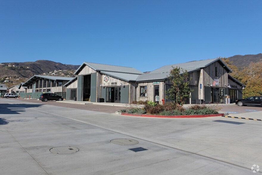 More Photos Of 30745 Pacific Coast Hwy, Malibu Unknown For Lease