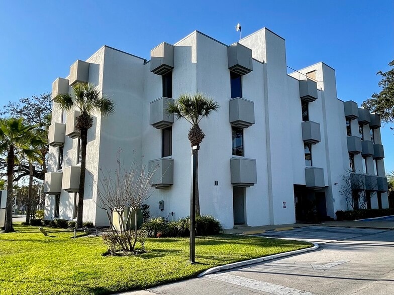 More Photos Of 1400 S Orlando Ave, Winter Park Medical For Lease