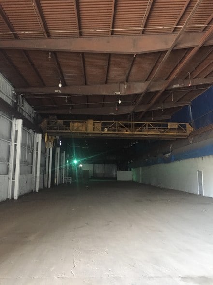 More Photos Of 1152 Elm St, Grafton Manufacturing For Sale