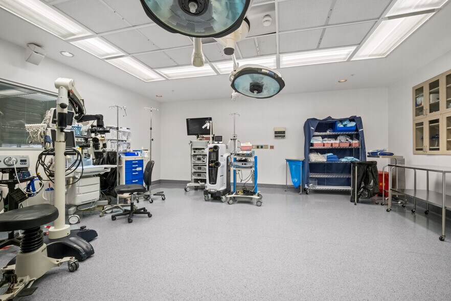 More Photos Of 5897 County Road 107, Proctorville Healthcare For Sale