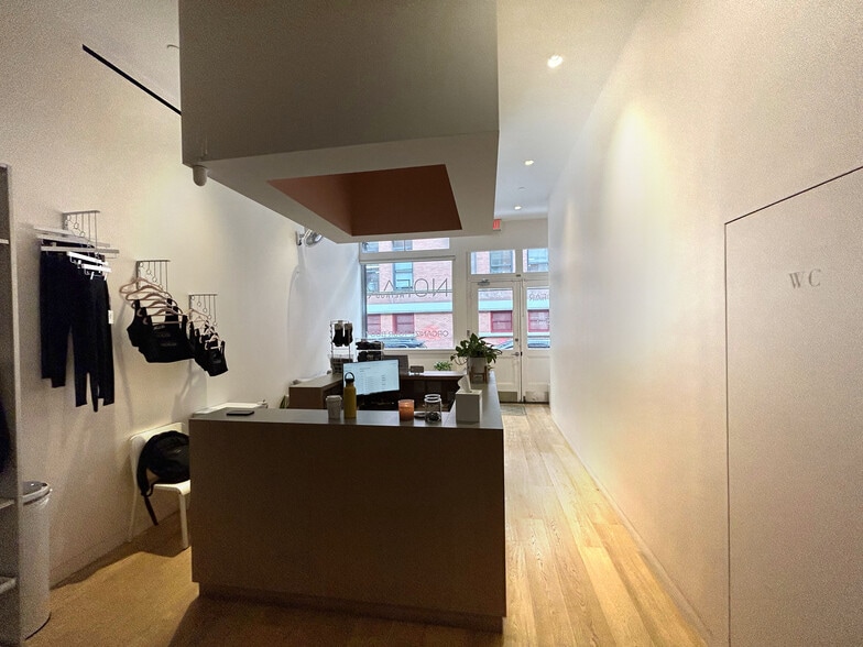 More Photos Of 68 Thomas St, New York Apartments For Sale