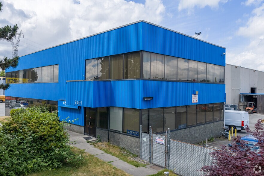 More Photos Of 2401 United Blvd, Coquitlam Warehouse For Sale