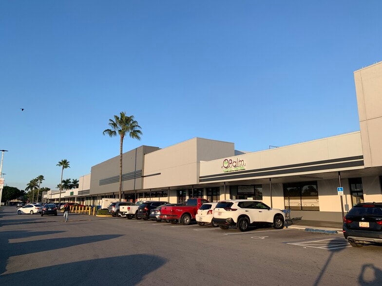 More Photos Of 16789-16935 NW 67th Ave, Miami Unknown For Lease
