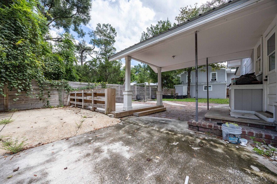 More Photos Of , Lake City Multifamily For Sale