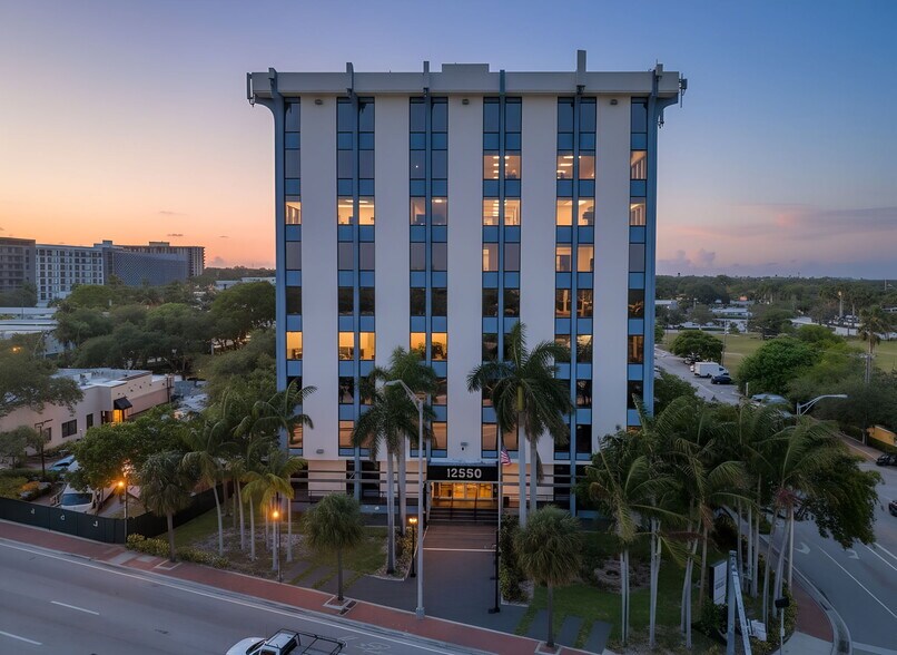 More Photos Of 12550 Biscayne Blvd, North Miami Medical For Sale