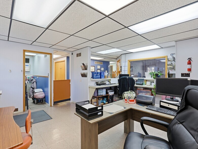 More Photos Of 408 N Keystone Ave, Sayre Healthcare For Sale