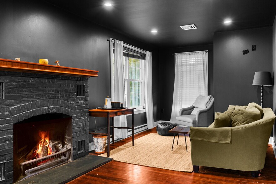 More Photos Of 3311 Route 23A, Palenville Restaurant For Sale