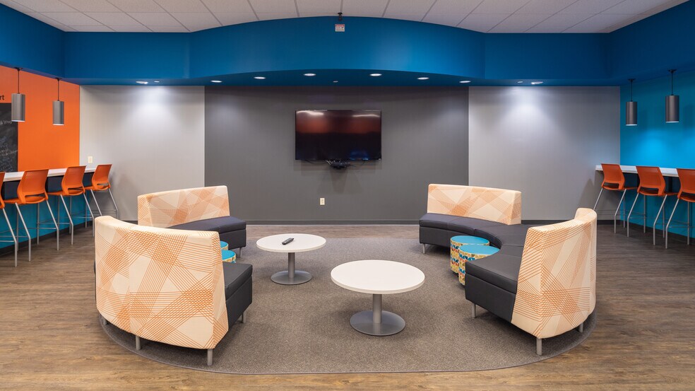 More Photos Of 100 Southcenter Ct, Morrisville Unknown For Lease