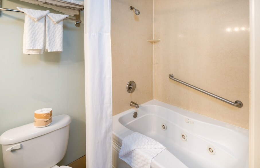 More Photos Of 290 Atascadero Rd, Morro Bay Hotel For Sale
