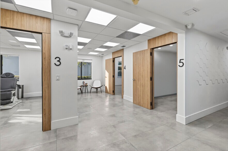 More Photos Of 9400 SW 77th Ave, Miami Office For Lease