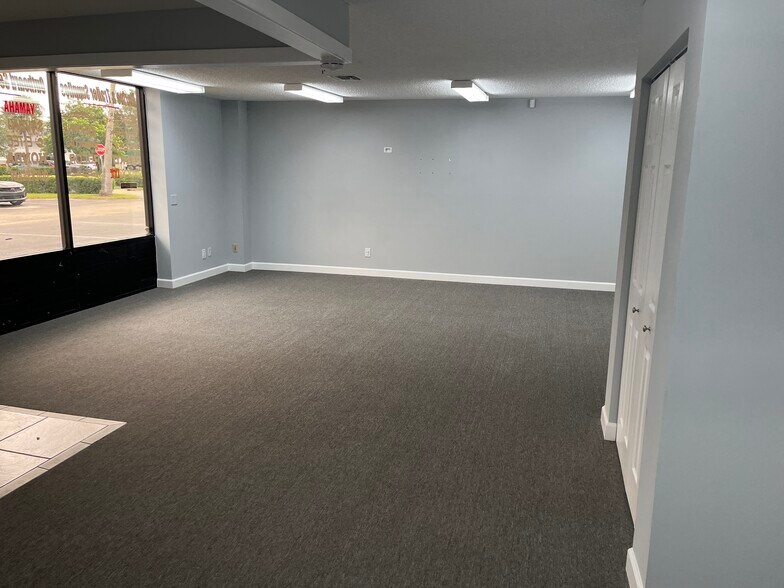 More Photos Of 672 Old Dixie Hwy, Vero Beach Unknown For Lease