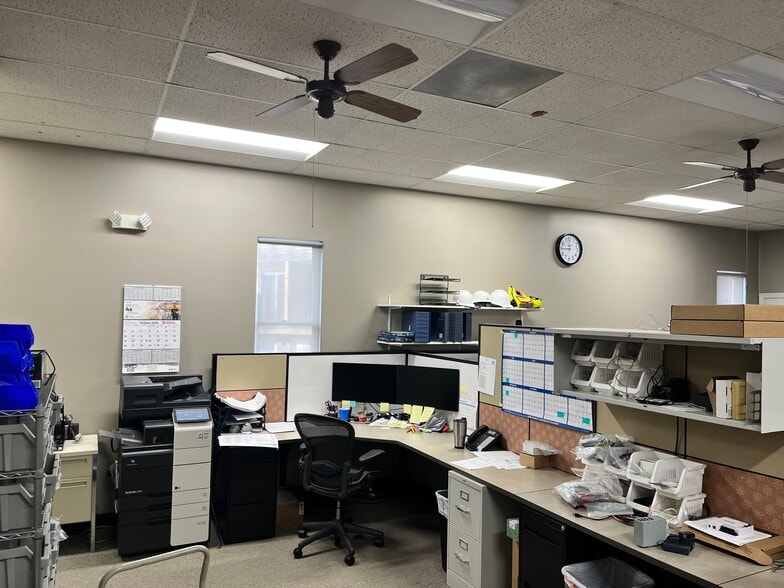 More Photos Of 130 Cecil St, Canonsburg Office For Sale