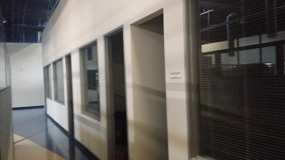 More Photos Of 9383 Charles Smith Ave, Rancho Cucamonga Warehouse For Lease