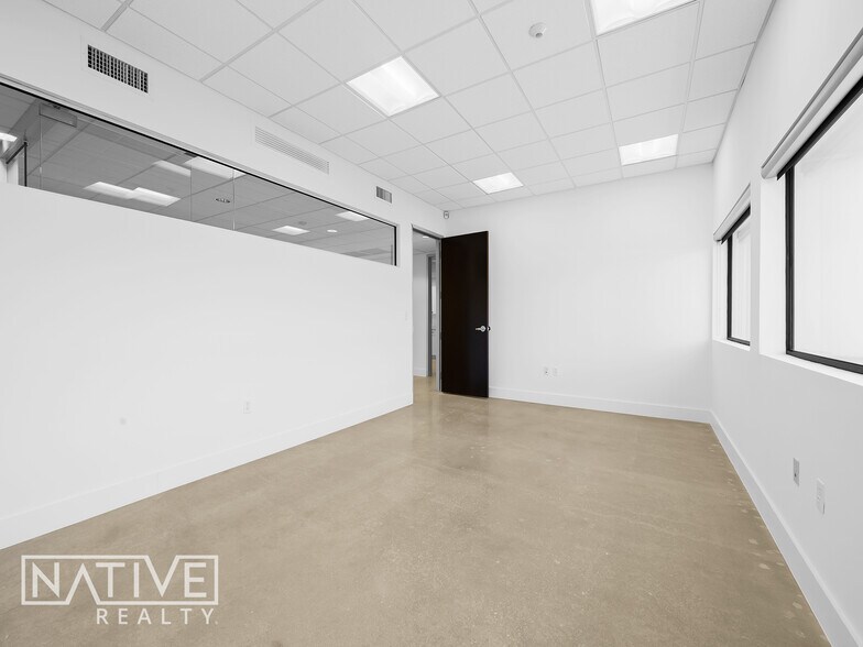 More Photos Of 707 NE 3rd Ave, Fort Lauderdale Loft Creative Space For Lease