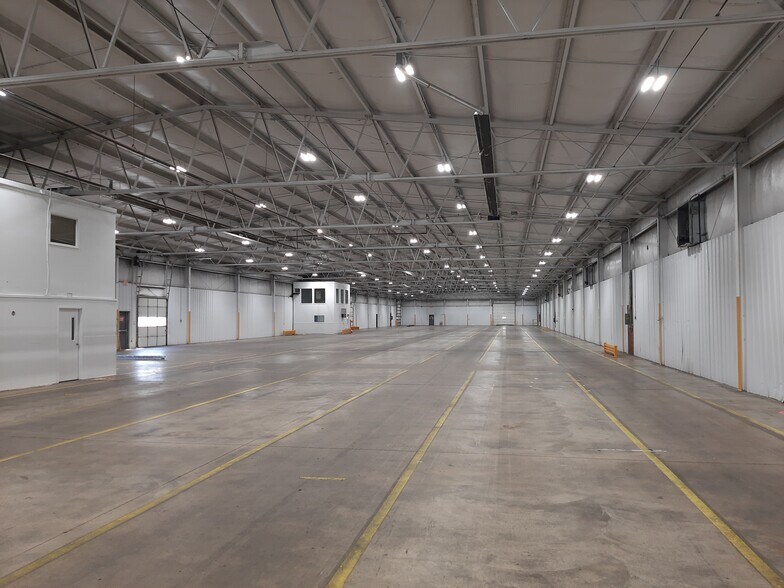 More Photos Of 3603 County Road 6, Elkhart Warehouse For Lease