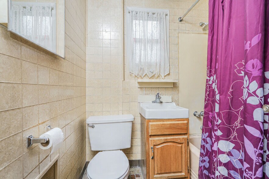More Photos Of 58 Van Riper St, Staten Island Land For Sale