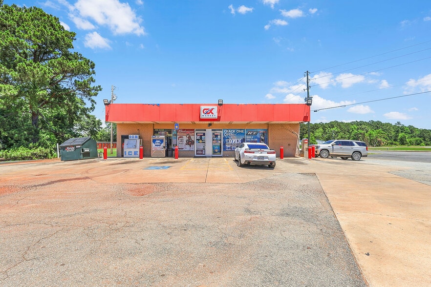 More Photos Of 201 US Highway 1 Byp S, Louisville General Retail For Sale