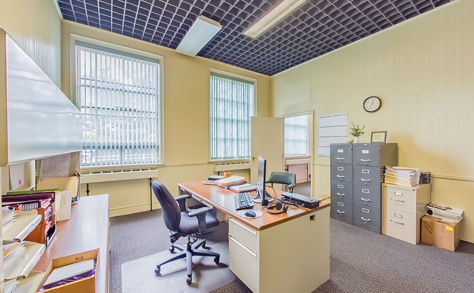 More Photos Of 480 W 5th St, Bloomsburg Manufacturing For Sale