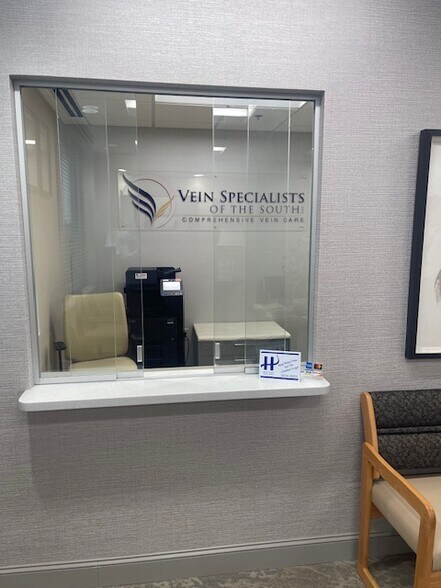 More Photos Of 4851-4899 Bill Gardner Pky, Locust Grove Medical For Lease