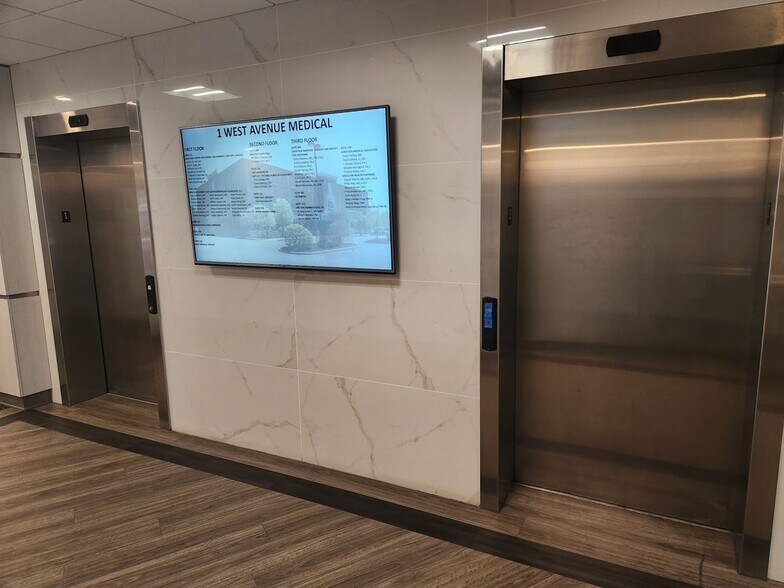 More Photos Of 1 West Ave, Saratoga Springs Medical For Lease