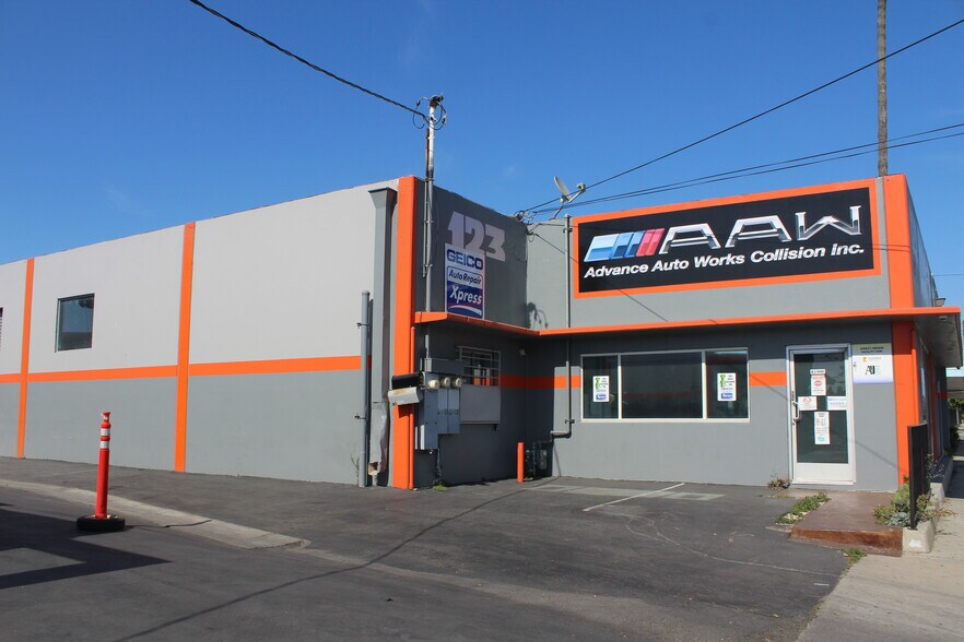 More Photos Of 115-123 E Gardena Blvd, Gardena Service For Sale