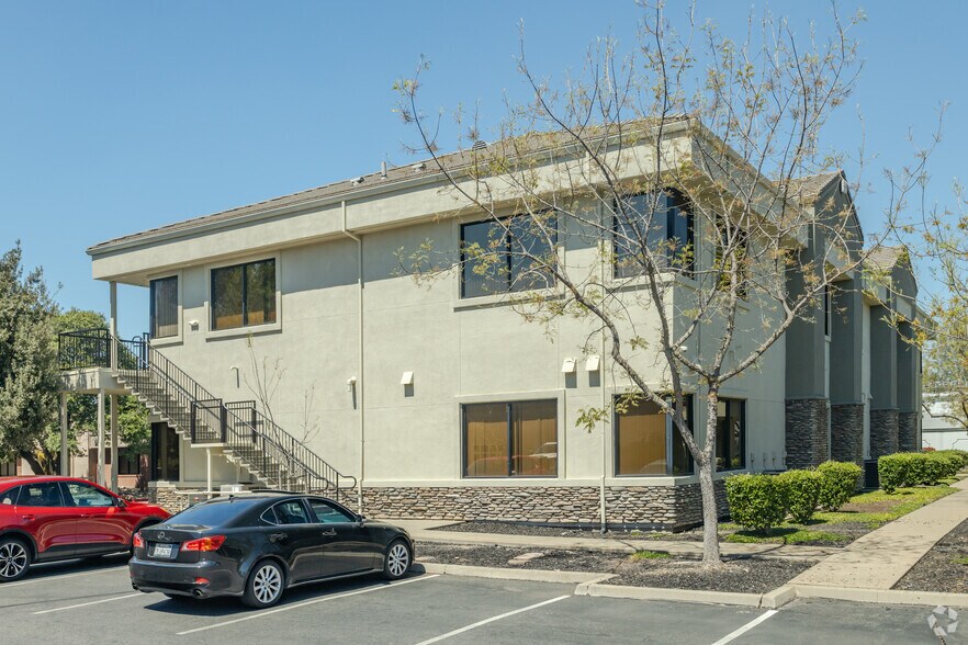 More Photos Of 13405 Folsom Blvd, Folsom Office For Sale
