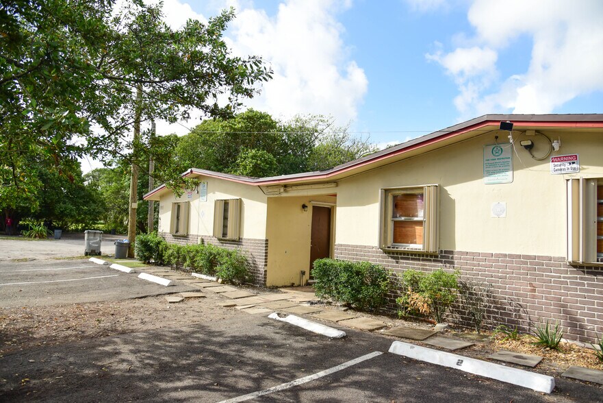 More Photos Of 417 NW 7th Ave, Pompano Beach Apartments For Sale