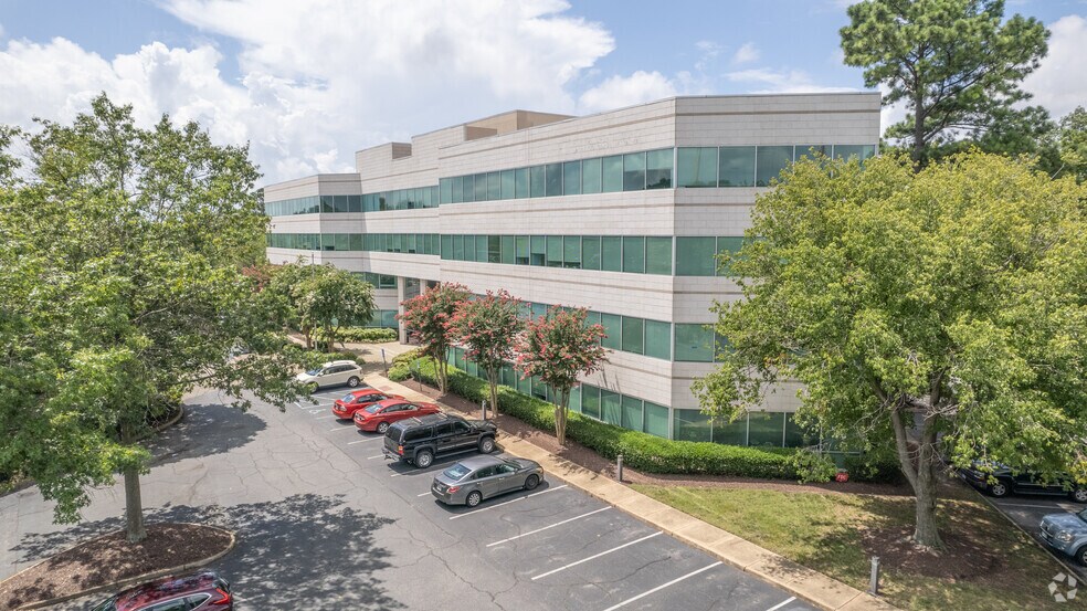 More Photos Of 1919 Commerce Dr, Hampton Office For Lease