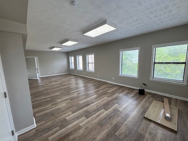 More Photos Of 7500 Bessemer Ave, Cleveland Manufacturing For Lease