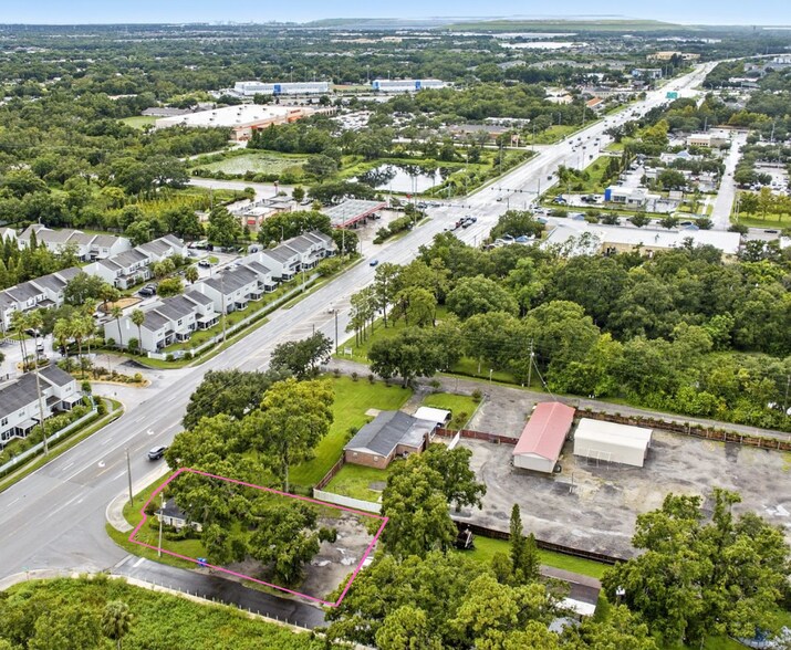 More Photos Of 10418 Bloomingdale Ave, Riverview Office For Sale