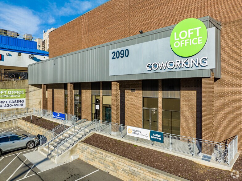 More Photos Of 2090 Greentree Rd, Pittsburgh Office For Lease