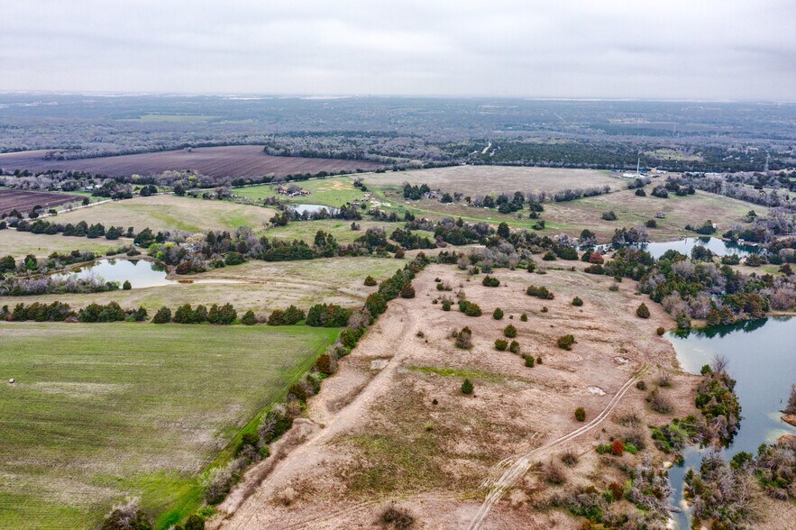 More Photos Of 1414 S Bluegrove Rd, Lancaster Land For Sale