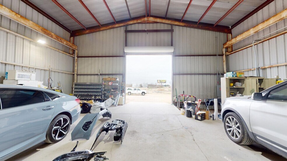 More Photos Of 23451 I 35, Kyle General Retail For Lease