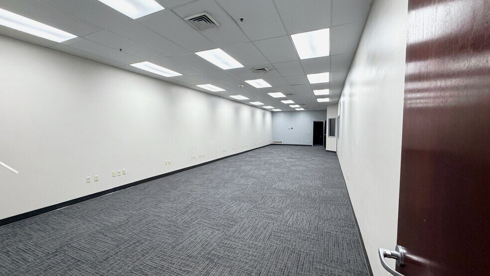 More Photos Of 1530 N 1000 W, Logan Warehouse For Lease