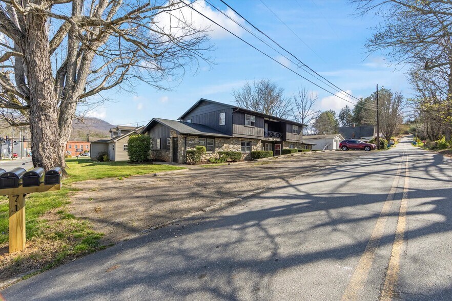 More Photos Of 71 Maple St, Clyde Apartments For Sale