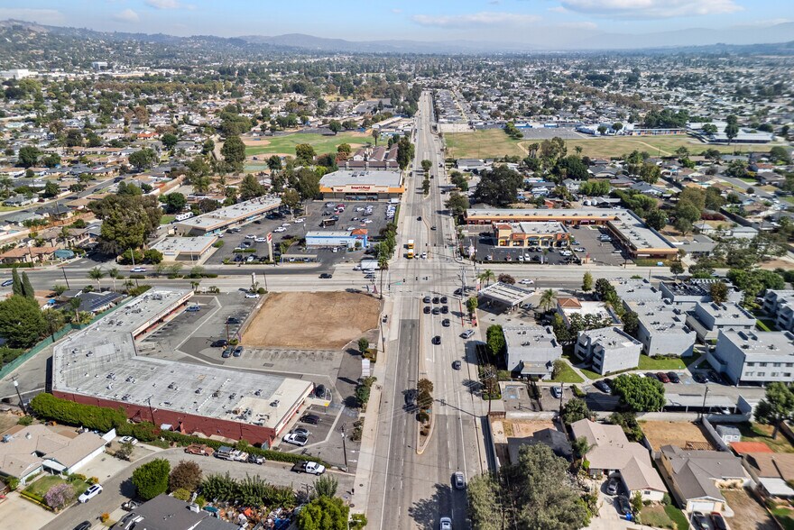 More Photos Of 14965 Mulberry Dr, Whittier Land For Lease