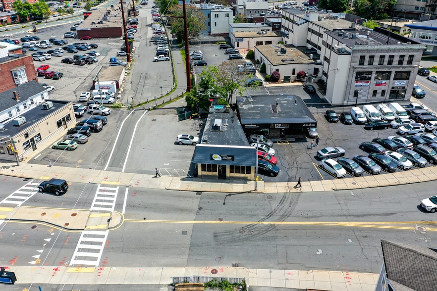 More Photos Of 269-271 Main St, Malden Freestanding For Sale