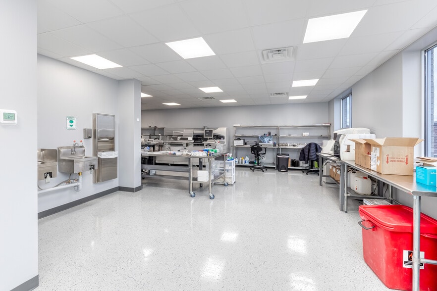 More Photos Of 2940 Lincoln Ave, Oceanside Medical For Sale