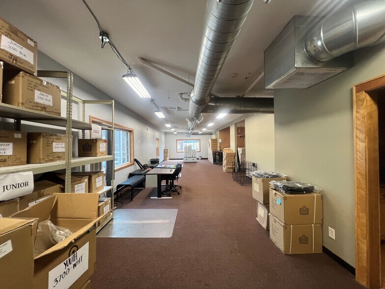 More Photos Of 1018 W Lincoln Ave, Milwaukee Storefront Retail Residential For Sale