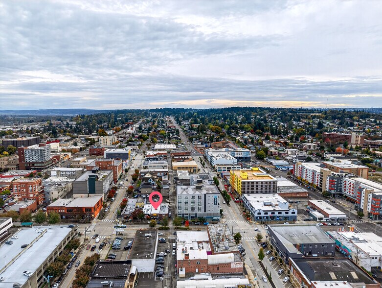 More Photos Of 1418 Hewitt Ave, Everett Storefront For Sale