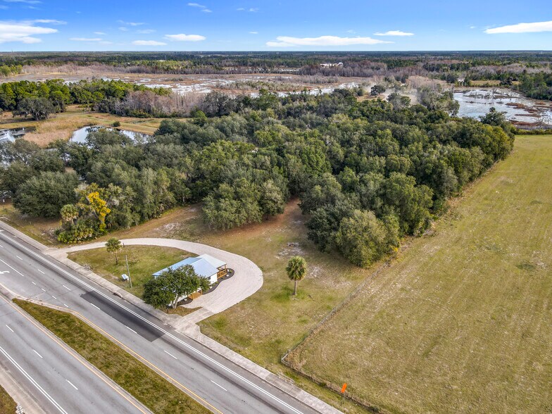 More Photos Of 379 N State Road 415, Osteen Office For Lease
